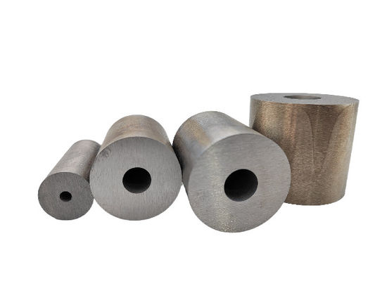 Precision Carbide Round Cold Heading Die untuk suhu Aplikasi khusus pelanggan