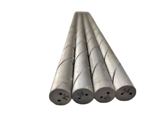 13.0g/Cm3-15.58g/Cm3 Spiral Tungsten Threaded Rod dengan lubang pendingin ganda