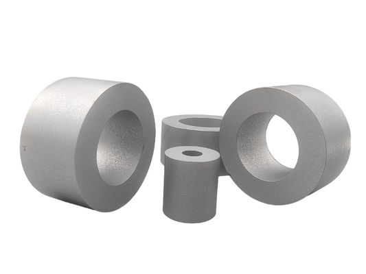 Bulat Tinggi Kekuatan Tungsten Karbida Cold Forging mati Resistensi suhu tinggi