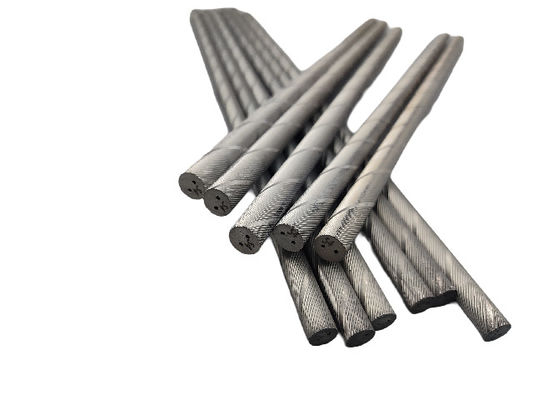 permukaan tanah akhir Tungsten Karbida Helical Rod dengan lubang pendingin HRA 81.5-95 untuk Precision Machining