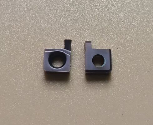 Sisipan Karbida Kepala Ganda Tunggal Sisipan Grooving 6GR 100 Alat Tungsten Karbida Ideal untuk Tugas Grooving Logam Presisi