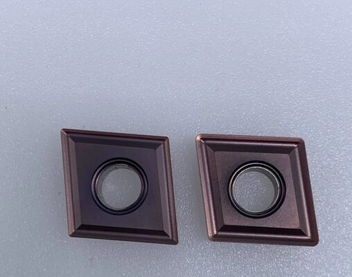 CNMG 120408 Carbide Insert dengan bentuk berlian 80 °, desain berpasangan, dan rak negatif untuk CNC Turning